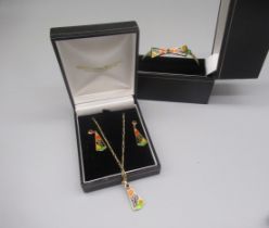 Clarice Cliff Bizarre enamel and silver gilt jewellery suite comprising; garnet drop necklace,