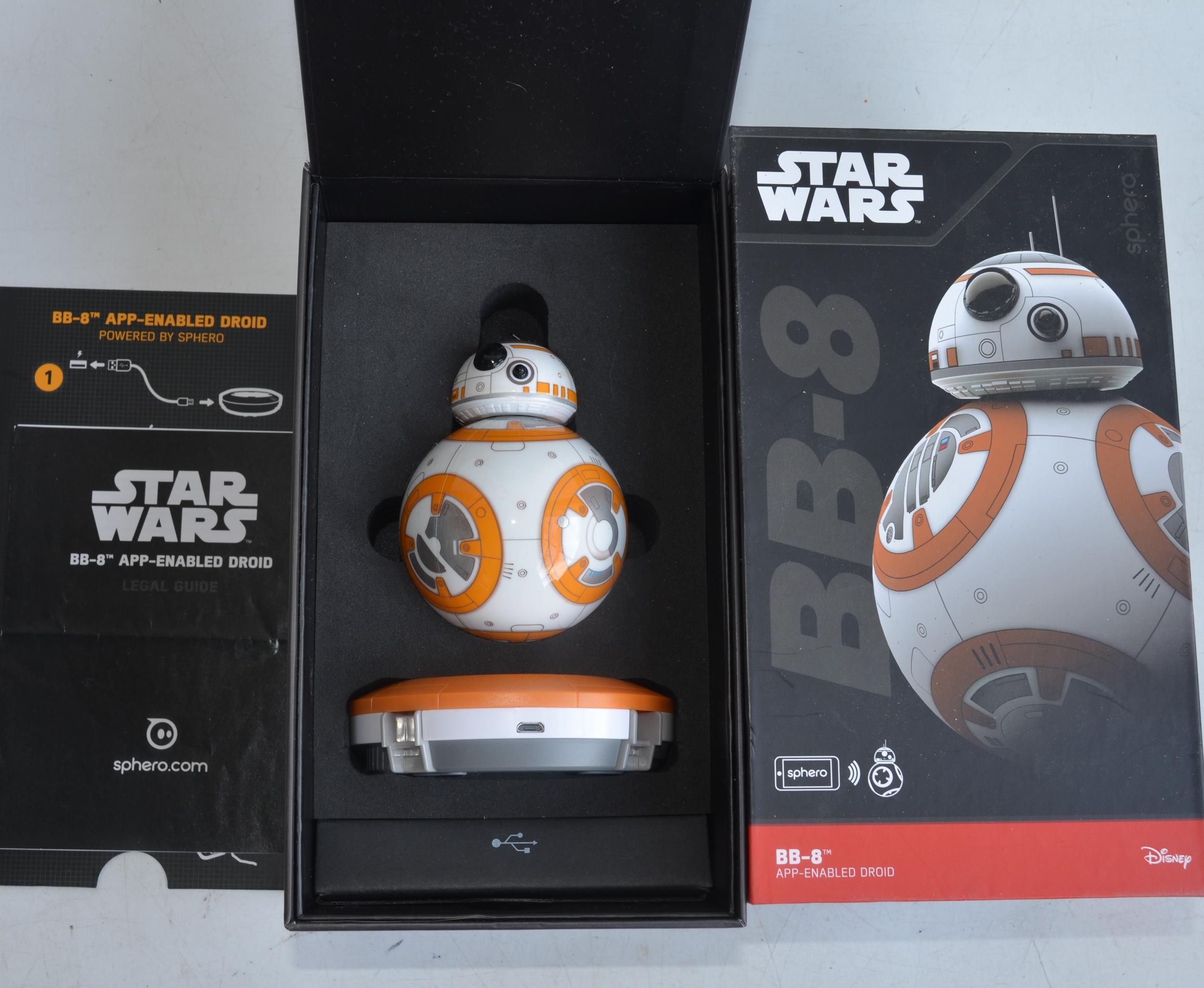 Five Disney Star Wars 3D Deco Lights to include Yoda, C-3PO, R2-D2, Boba Fett and BB-8. Also - Image 2 of 2