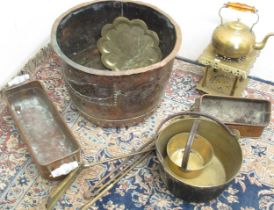 C19th riveted copper log bin D51cm H36cm, three piece brass fireside companion set, two brass jam