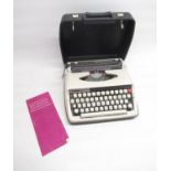 Brother Deluxe 800T typewriter, with instruction manual