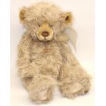 Charlie Bears: 2010 Year Bear, Hug No 2, CB104041, H40cm