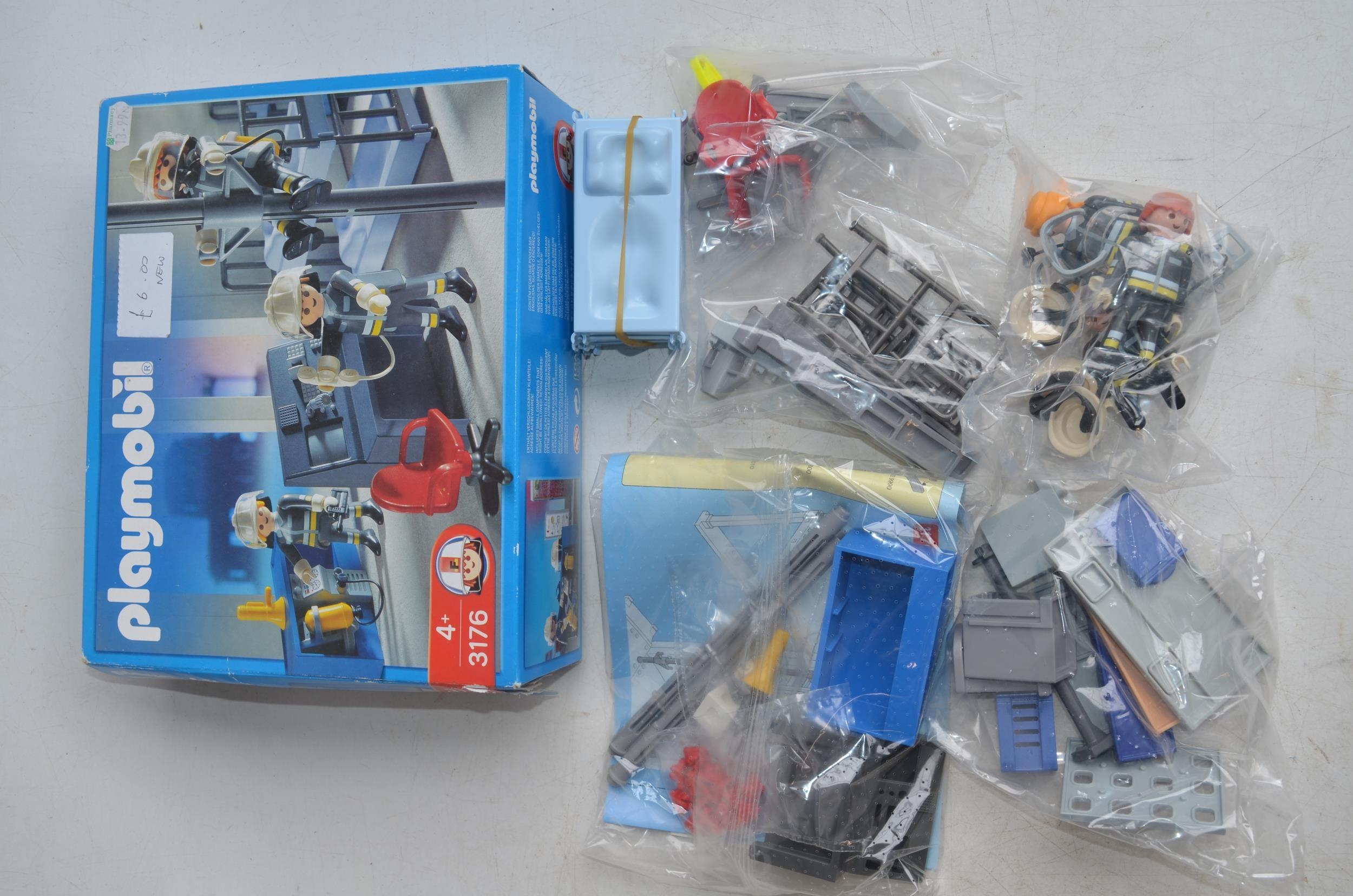 Ten boxed Playmobil sets to include Fire, Police and Rescue services. 5 boxes opened but all set - Image 5 of 7