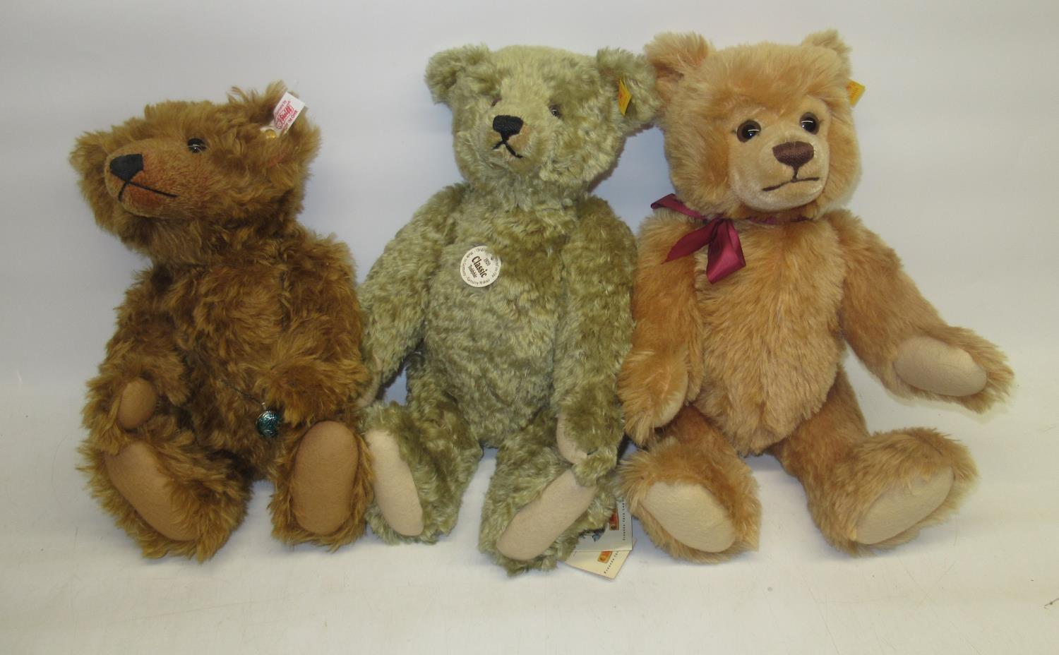 Three Steiff bears, including '1920 Teddybar' repro H37cm and two others (3)