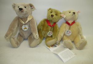 Two Steiff 100 year Anniversary bears and a 2005 Steiff Club bear (2)