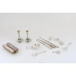 Selection of small silver items incl. continental 925 stamped candlesticks, silver tea strainer,