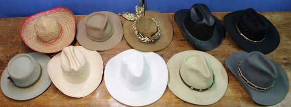 Collection of western and cowboy hats incl. Stetsons, jackaroo leather, sombrero (qty)