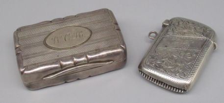 Geo.V hallmarked Sterling silver pill box of shaped rectangular form by Colen Hewer, Cheshire, 1913,