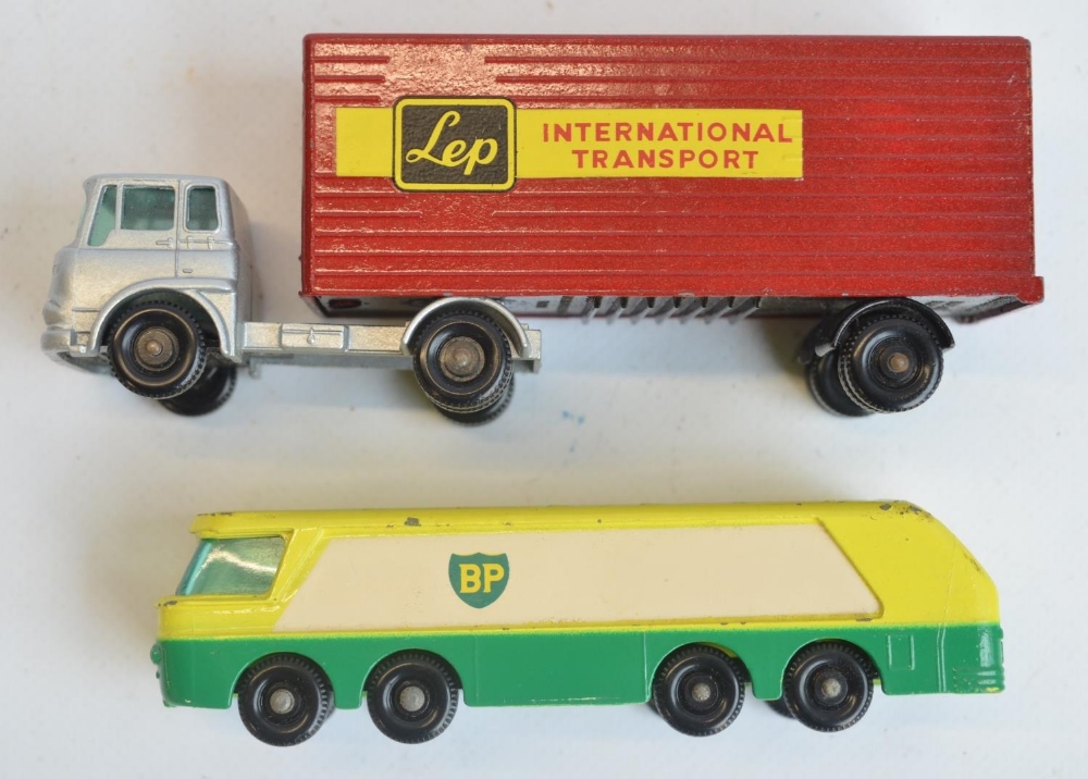 Four vintage boxed Matchbox diecast vehicles to include 2x K-14 Taylor Jumbo Cranes (both in - Image 6 of 9