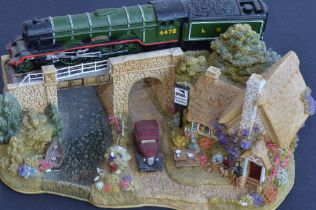 Lilliput Lane Flying Scotsman model (L2661) in very good condition, 2 chips to the higher Railway