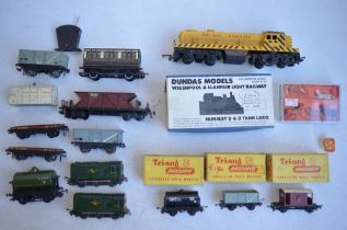 Collection of OO and TT gauge railway models to include boxed Tri-ang TT wagons and 2 diesel