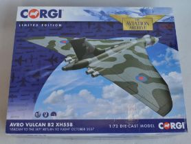 Corgi Aviation Archive AA27201 Avro Vulcan B2 XH558 "Vulcan To The Sky" 1/72 scale limited edition
