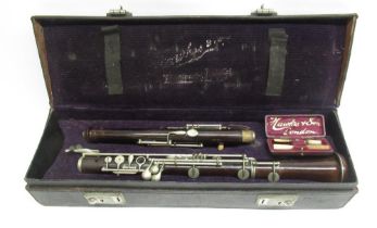 Hawkes & Son Excelsior Sonorous Oboe, in original Hawkes & Son leather carry case