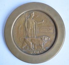 World War 1 Death Penny for Howard Frank Darlow, in a heavy duty brass wall mount