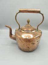 C19th copper kettle, H28cm
