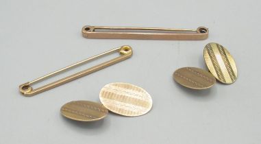 Pair of 9ct gold bright cut oval chain link cufflinks, Birmingham 1924 and two 9ct gold tie pins,