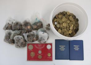 Collection of GB pre-decimal copper coinage incl. half pennies, threepences, pennies etc.