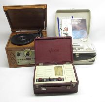 1950's Vidor 396A portable mains radio in fitted leatherette case, Grundig TK400Ua reel to reel tape