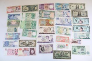 Collection of Commonwealth and world banknotes incl. Hong Kong, China, New Zealand etc. (qty)