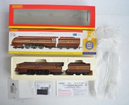 Hornby OO gauge National Railway Museum Collection special edition DCC Ready R2689 Coronation