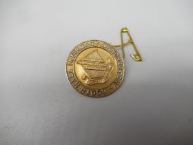9ct yellow gold badge 'Booth Hall Infirmary, Manchester', back engraved Madge Gibson, 7.7g