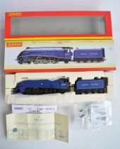 Hornby OO gauge limited edition DCC Ready R2798 Class A4 60027 Merlin electric train model (684/