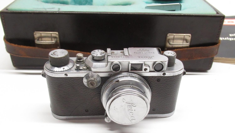 1930's Lieca III Rangefinder camera no. 148644 with Leitz Summar f=5cm 1:2 lens no. 287607, Leitz - Image 3 of 4