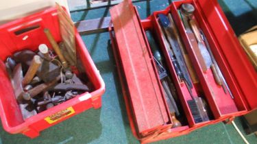 Large collection of tools, Hammers, Chisels, Files, including Cantilever tool box and six wood