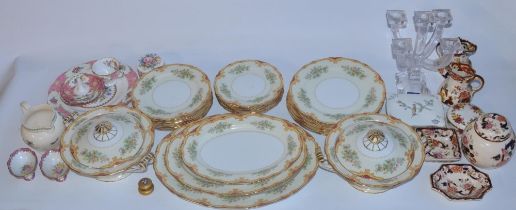 Collection of ceramic tableware incl. Noritake, Mason's Mandalay, Wedgwood (Humming Birds), Royal