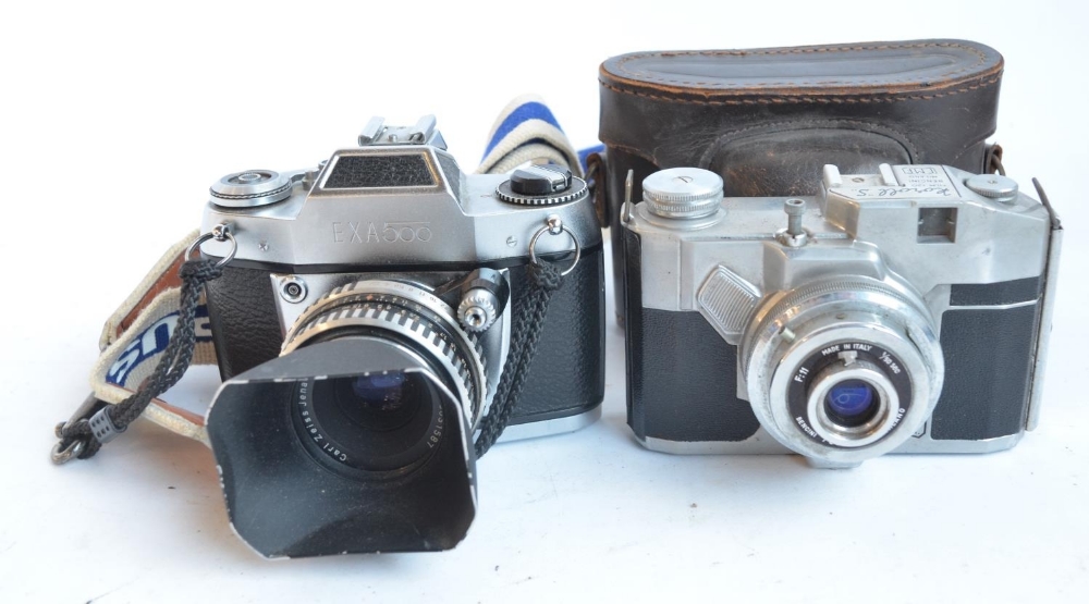 Collection of 35mm film camera equipment and accessories to include an EXA 500 SLR with Carl Zeiss - Image 8 of 8