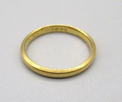 22ct yellow gold wedding band, stamped 22, size L1/2, 2.7g