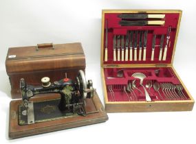 G. H. Lee, Liverpool - C20th japanned walnut cased hand operated sewing machine, no. 442139, H32cm