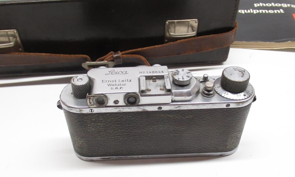 1930's Lieca III Rangefinder camera no. 148644 with Leitz Summar f=5cm 1:2 lens no. 287607, Leitz - Image 4 of 4