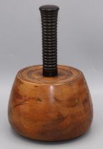 Victorian turned wooden Ceremonial maul or gavel, with ribbed turned handle, H21cm