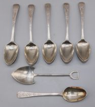 Set of five George 111 hallmarked silver bright cut Old English pattern tea spoons by Samuel