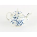 Property of a lady - a collection of early English porcelain - a Worcester blue & white teapot,