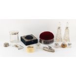 Property of a gentleman - a quantity of small silver & silver mounted items including a silver
