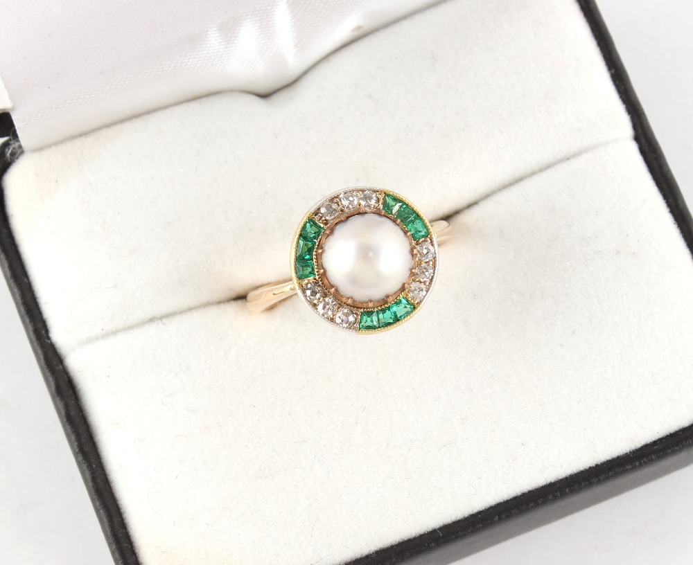 An unmarked yellow gold certificated natural saltwater pearl emerald & diamond ring, the silver - Image 2 of 2