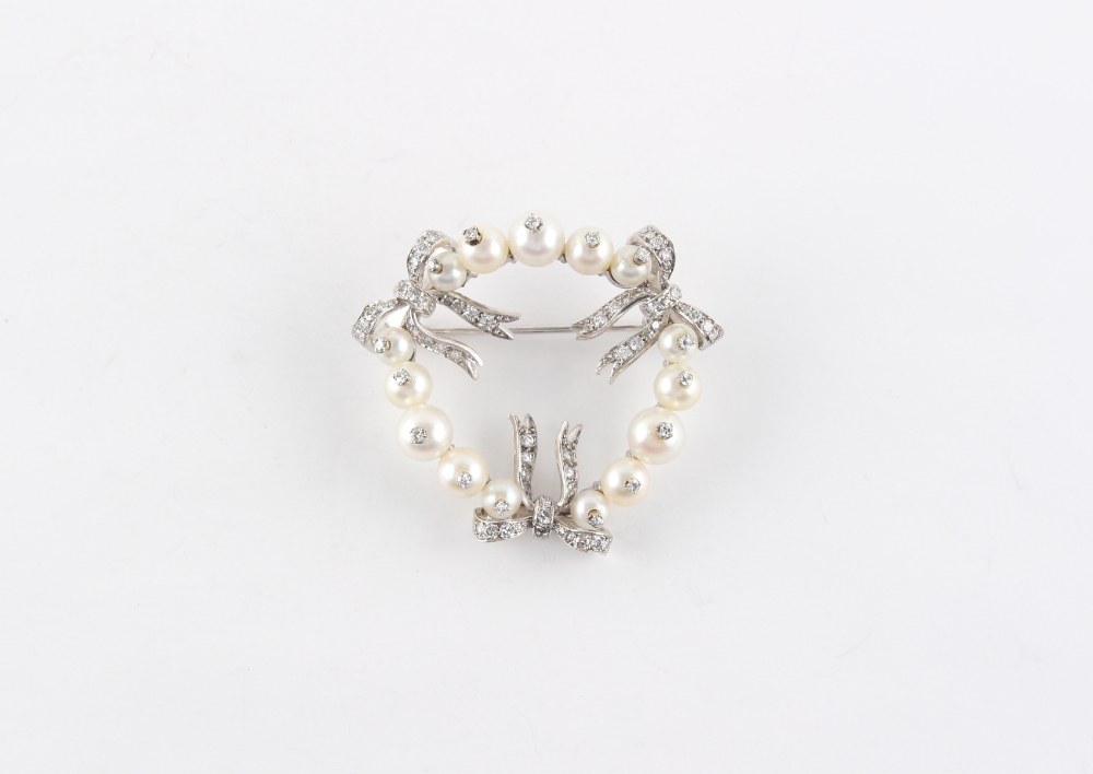 Rene Kern, Paris - a platinum pearl & diamond wreath brooch, signed & numbered 302, the estimated - Image 2 of 2