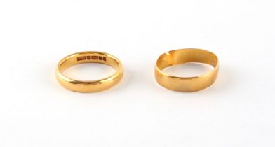 Property of a gentleman - a plain 22ct gold wedding band, size K, approximately 4.2 grams;