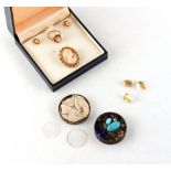 Property of a deceased estate - a 9ct gold carved shell cameo suite of jewellery, boxed; together