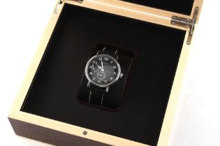 Property of a gentleman - a gentleman's Eberhard 8 Jours mechanical wristwatch, black dial, 40mm