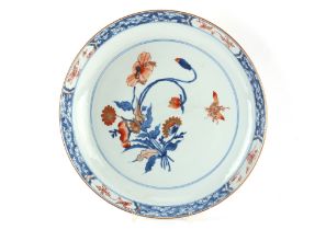 Property of a lady - a large 18th century Chinese imari shallow dish, 13.6ins. (34.5cms.) diameter.