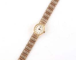 Property of a lady - a lady's Rotary 9ct gold cased quartz wristwatch with 9ct gold bracelet