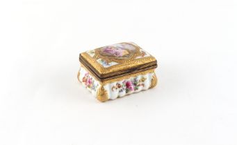 A small late 19th century Continental Sevres style porcelain trinket box, 2.6ins. (6.6cms.) wide.