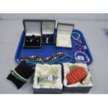 Fresh Water Pearl Bead Necklace, polished bead necklaces, elasticated bracelets, etc :- One Tray