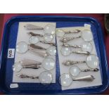Magnifying Glasses, with plated handles:- One Tray.