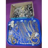 Assorted Gilt Metal Costume Jewellery, including necklaces, chains, "925" gilt and other dress
