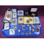 Assorted Modern Costume Brooches, including Celtic style "925" single stone brooch, etc :- One Tray