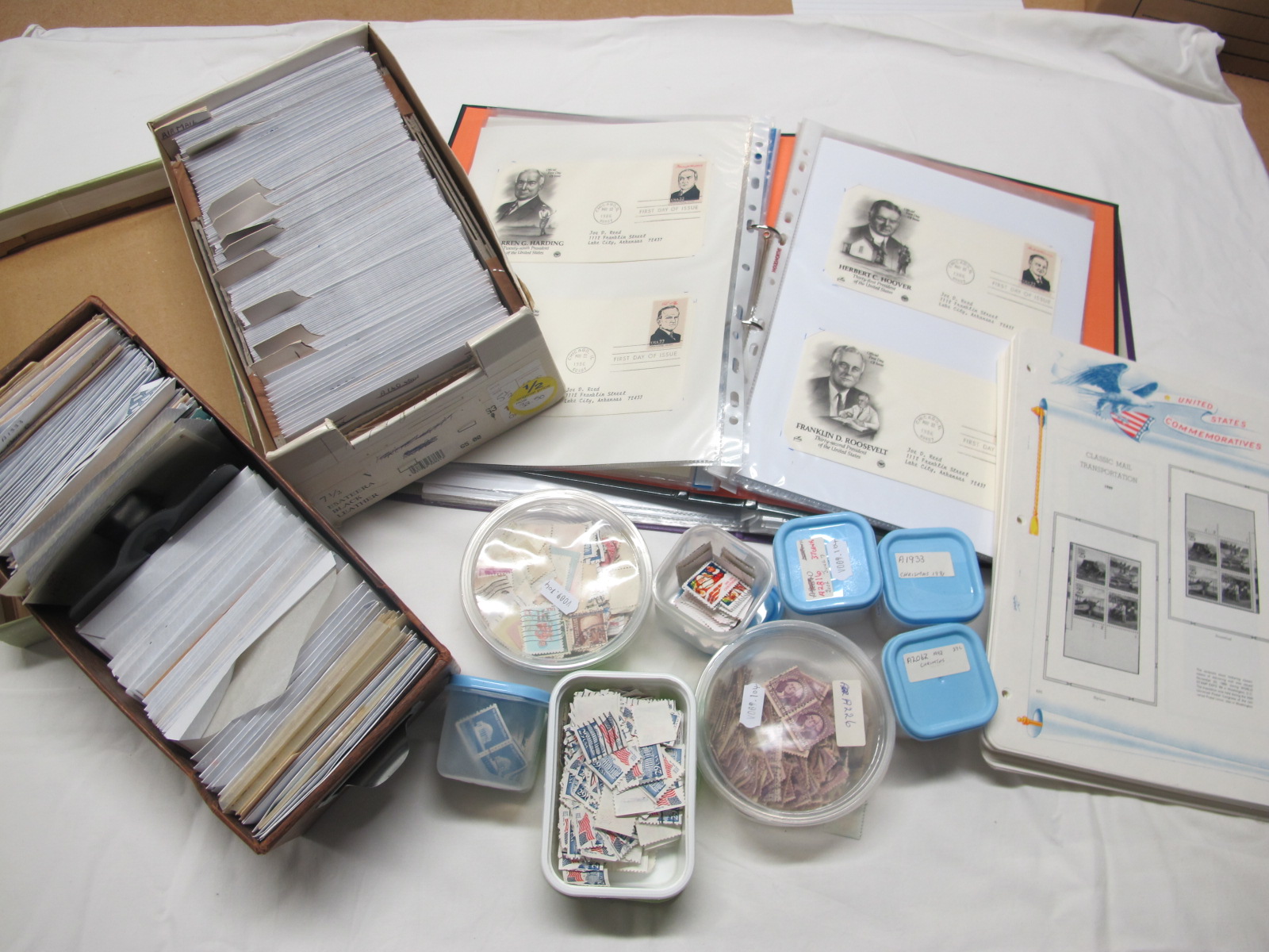 An Accumulation of USA Stamps and Covers, mainly modern, housed in two albums, plus loose stamps