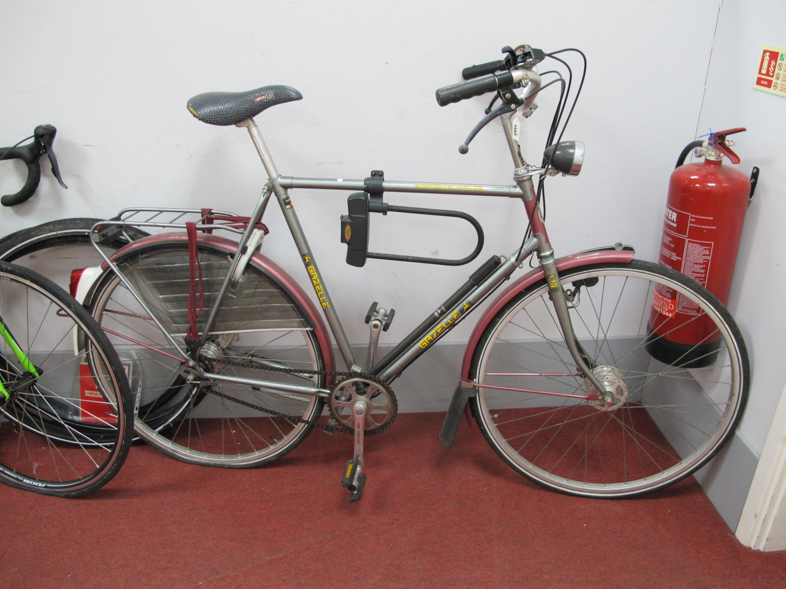 Gazelle (Dutch) Superteur Special City Bike.